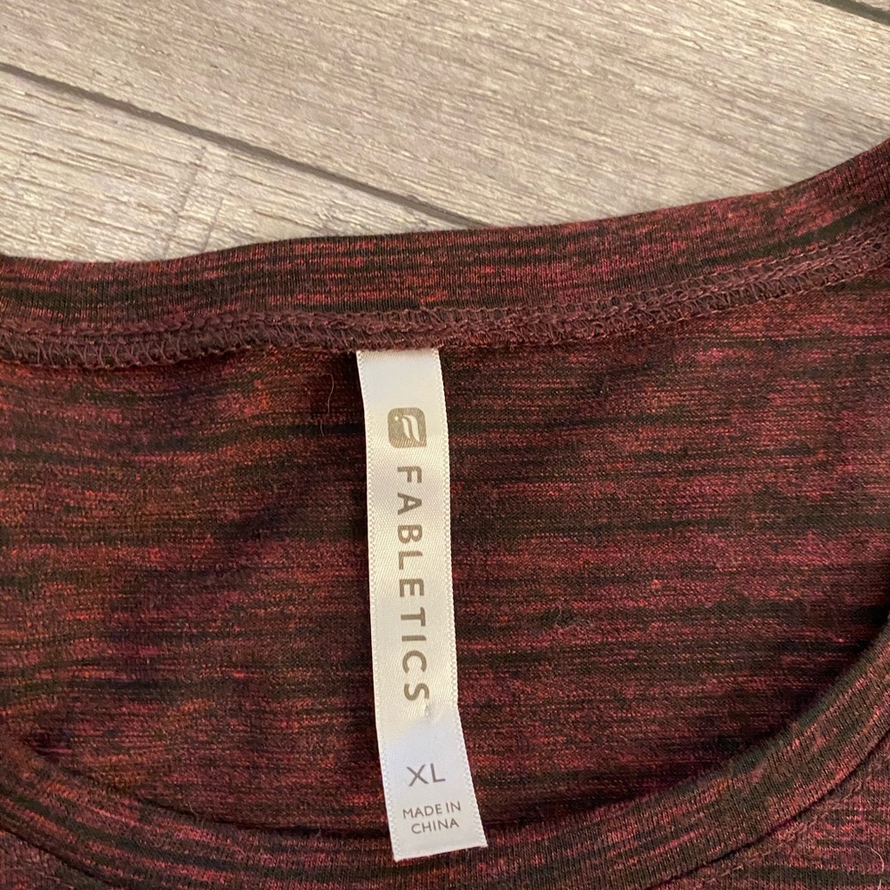 Fabletics yoga top